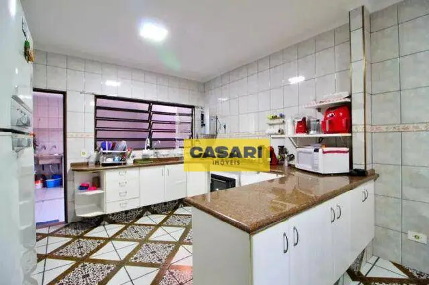 Foto 1 de Sobrado com 3 Quartos à venda, 179m² em Parque Joao Ramalho, Santo André