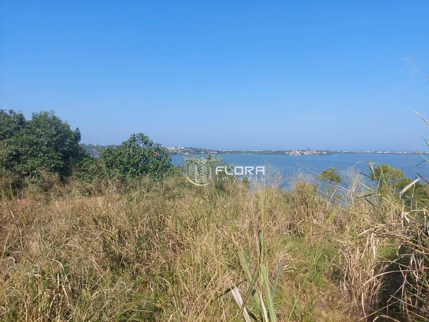 Foto 1 de Lote/Terreno à venda, 450m² em Jacaroá, Maricá