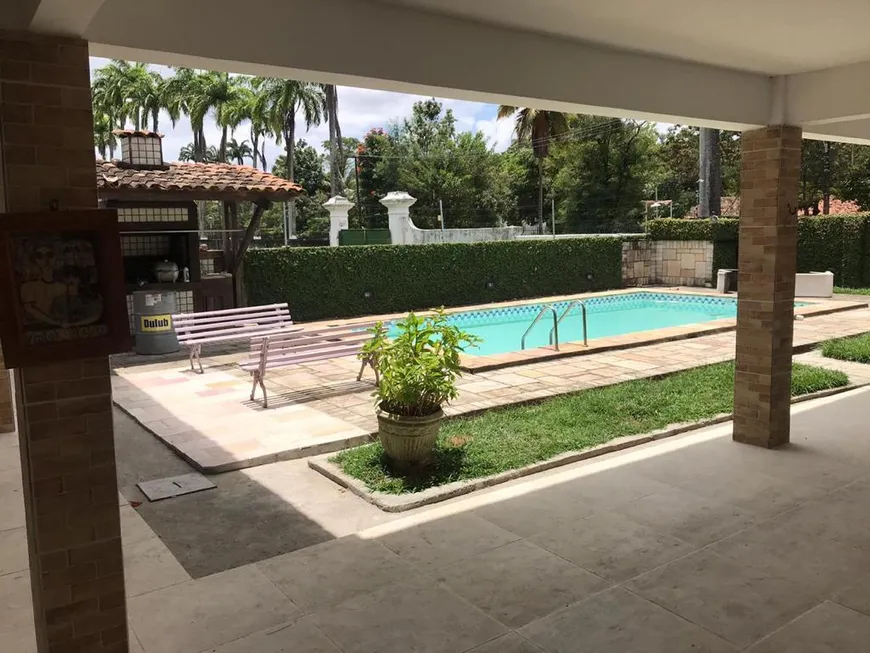 Foto 1 de Casa com 5 Quartos à venda, 570m² em Caxangá, Recife