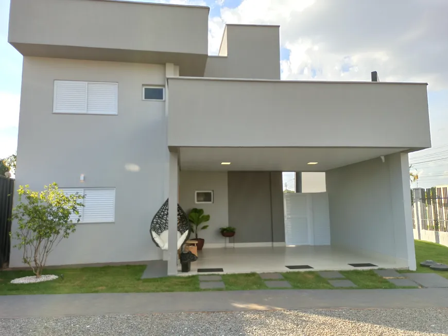 Foto 1 de Casa de Condomínio com 3 Quartos à venda, 131m² em Sítios Santa Luzia, Aparecida de Goiânia