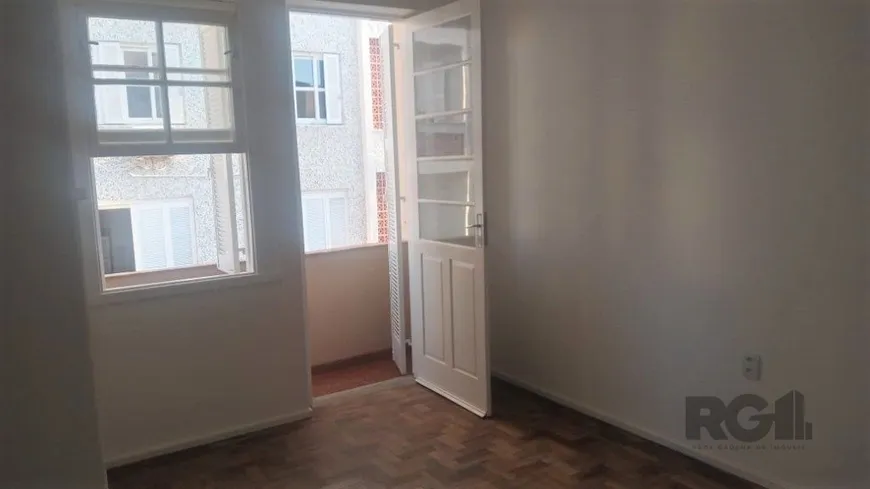 Foto 1 de Apartamento com 2 Quartos à venda, 69m² em Centro, Porto Alegre