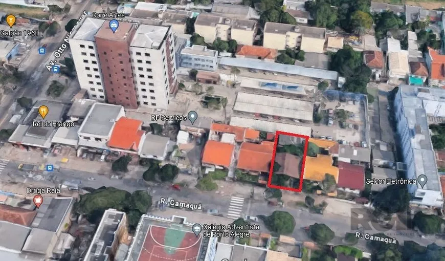 Foto 1 de Lote/Terreno à venda, 242m² em Camaquã, Porto Alegre