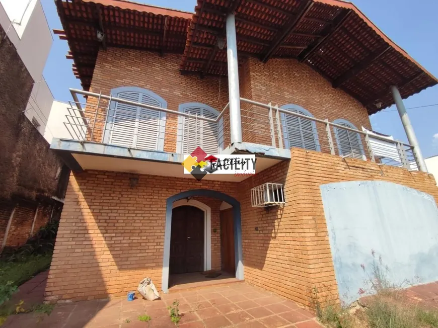 Foto 1 de Casa com 5 Quartos para venda ou aluguel, 400m² em Jardim Guarani, Campinas