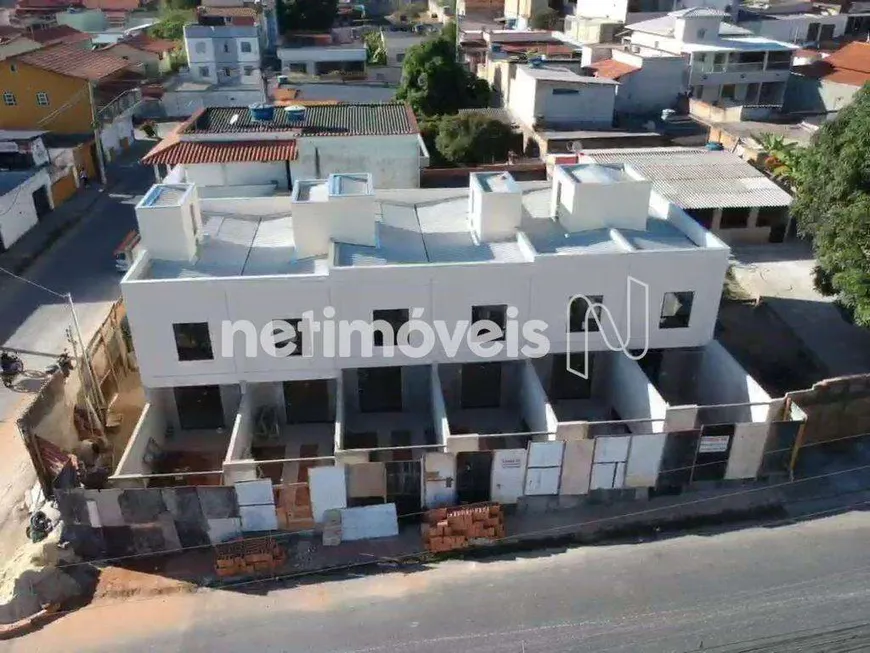 Foto 1 de Casa com 2 Quartos à venda, 60m² em Londrina, Santa Luzia