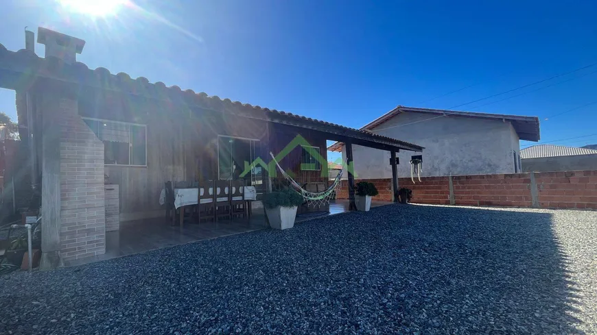 Foto 1 de Casa com 2 Quartos à venda, 97m² em Salinas, Balneário Barra do Sul