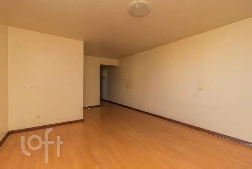 Foto 1 de Apartamento com 3 Quartos à venda, 103m² em Boa Vista, Porto Alegre