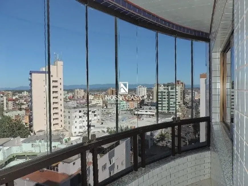Foto 1 de Cobertura com 4 Quartos à venda, 400m² em Centro, Torres