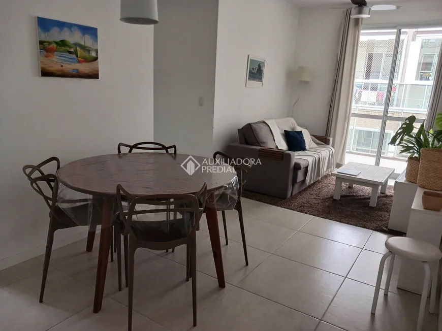 Foto 1 de Apartamento com 3 Quartos para alugar, 90m² em Campeche, Florianópolis