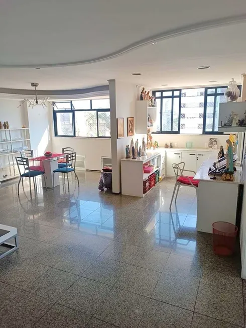 Foto 1 de Apartamento com 3 Quartos à venda, 138m² em Dionísio Torres, Fortaleza