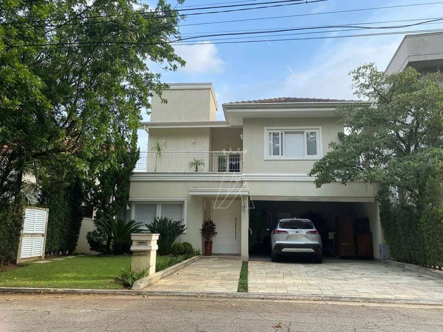 Foto 1 de Casa de Condomínio com 4 Quartos à venda, 353m² em Alphaville, Santana de Parnaíba