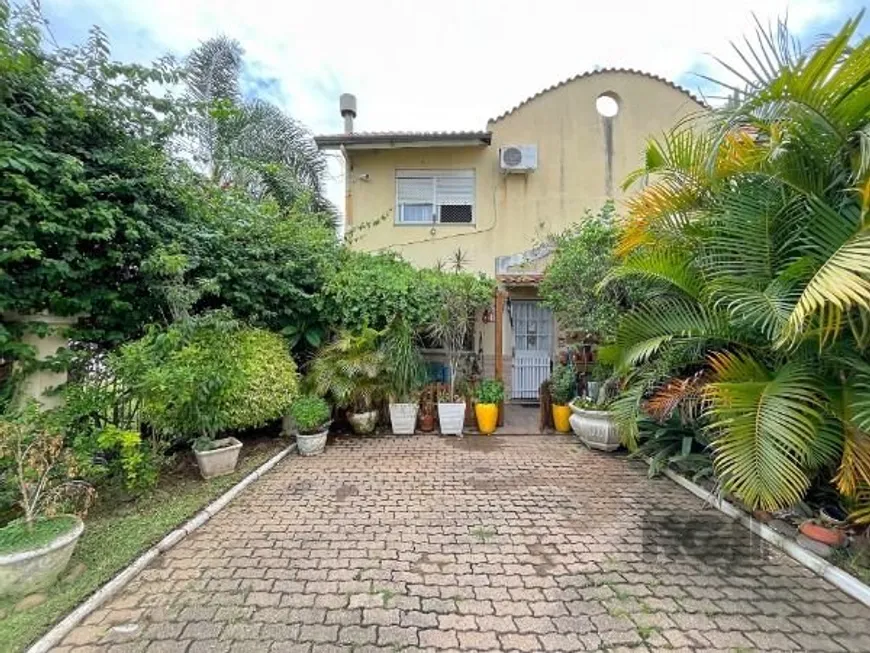 Foto 1 de Casa com 2 Quartos à venda, 118m² em Aberta dos Morros, Porto Alegre