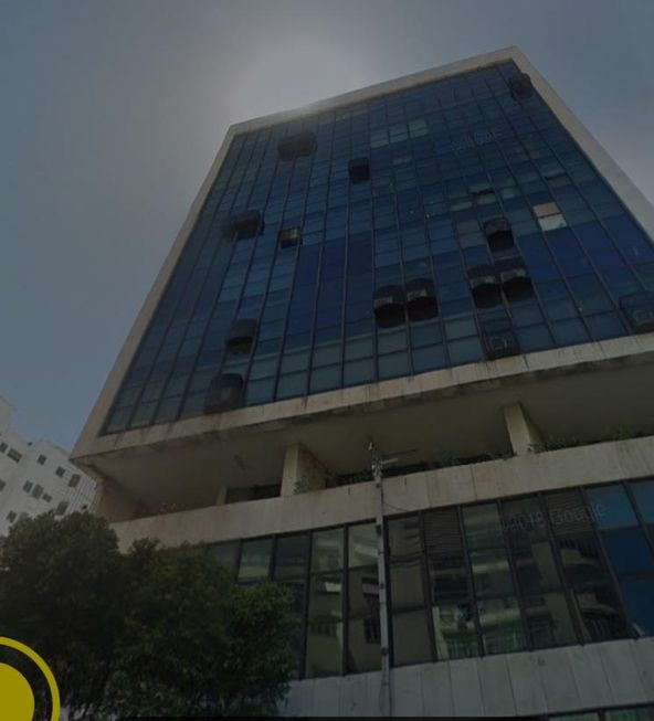 Sala Comercial na Avenida Nossa Senhora de Copacabana, Copacabana em Rio de Janeiro, por R 1.
