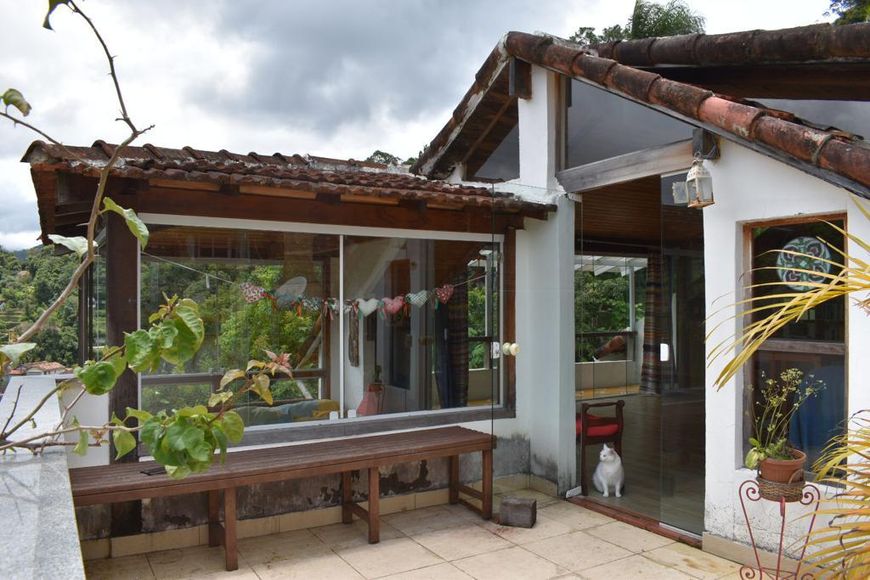 Casa na Rua Visconde de Itaboraí, 255, Valparaiso em Petrópolis, por R