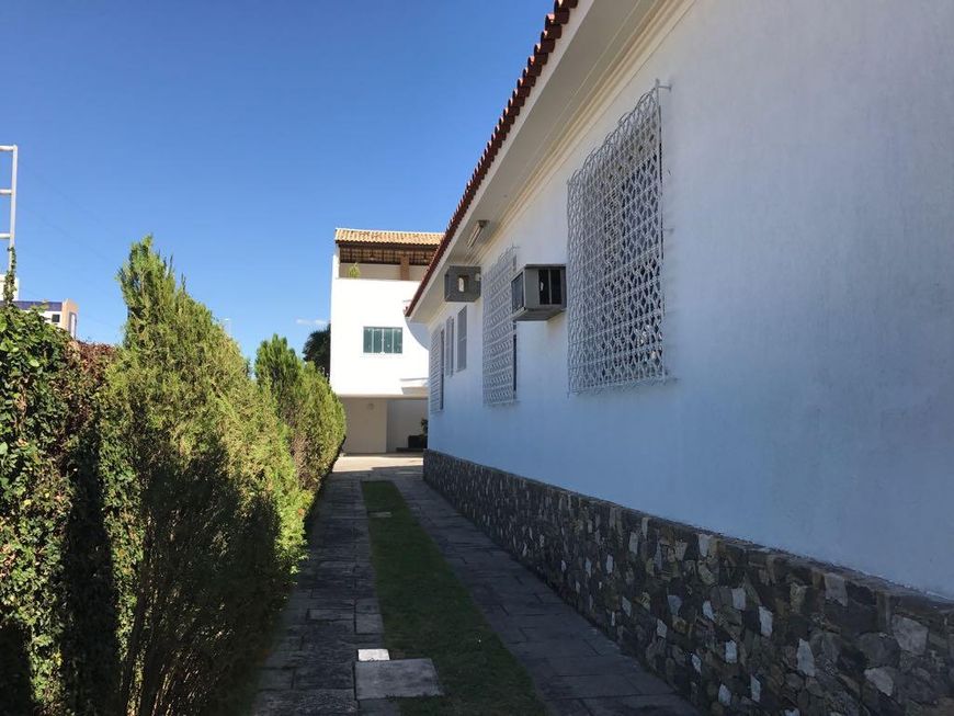 Casa na Avenida Sete de Setembro, 189, Centro em Campos