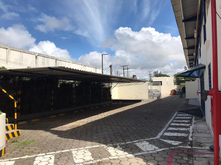 Galpão/Depósito/Armazém na Avenida Sul Governador Cid