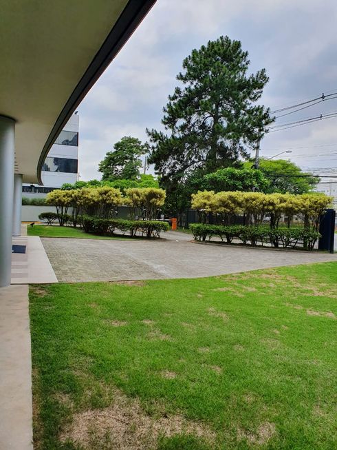 Sala Comercial na Alameda Araguaia, Alphaville Industrial em Barueri