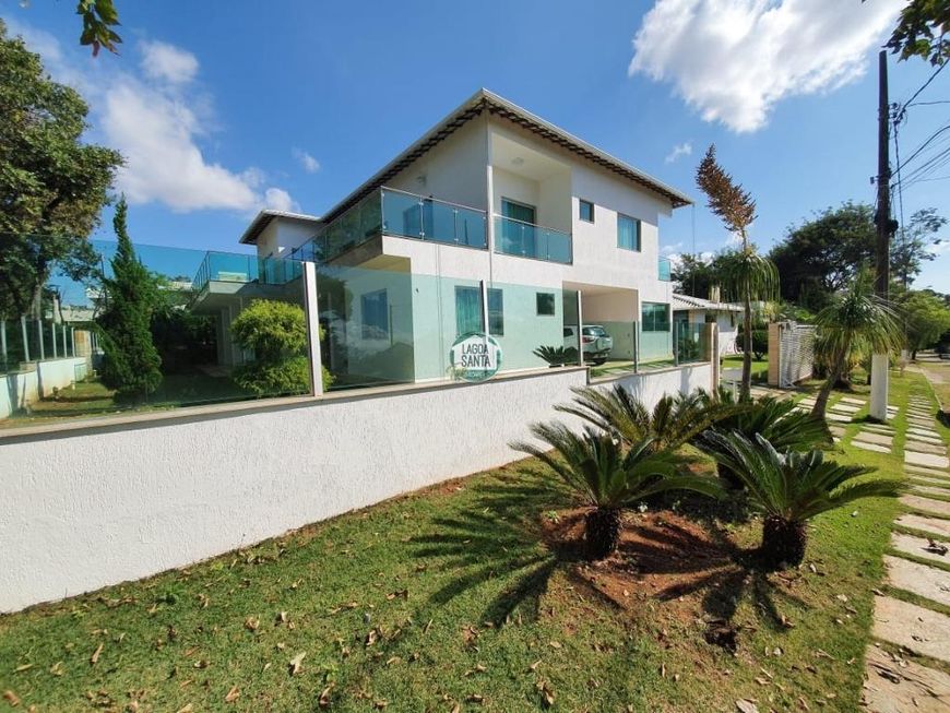 Casa de Condomínio na Alameda das Azaleias, Condominio Bouganville em