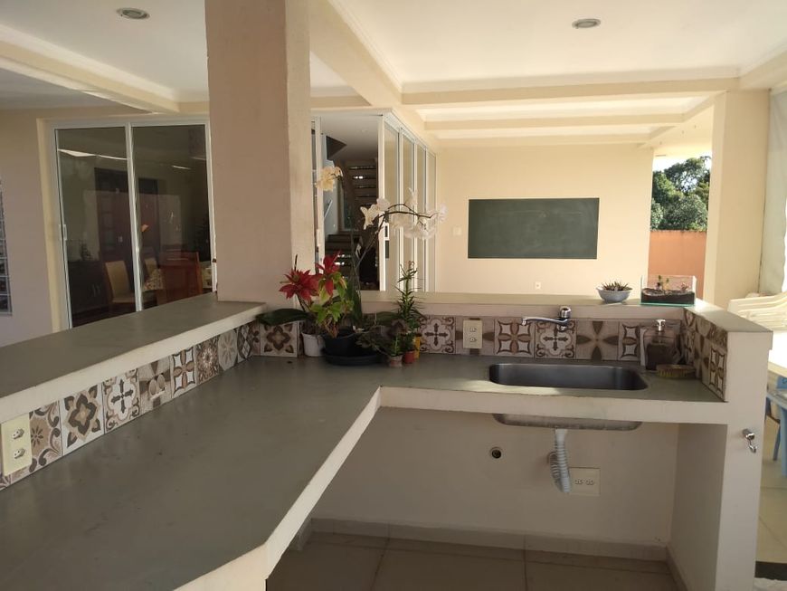 Casa de Condomínio na Rua Laura Maiello Kook, 1550, Jardim Novo Mundo