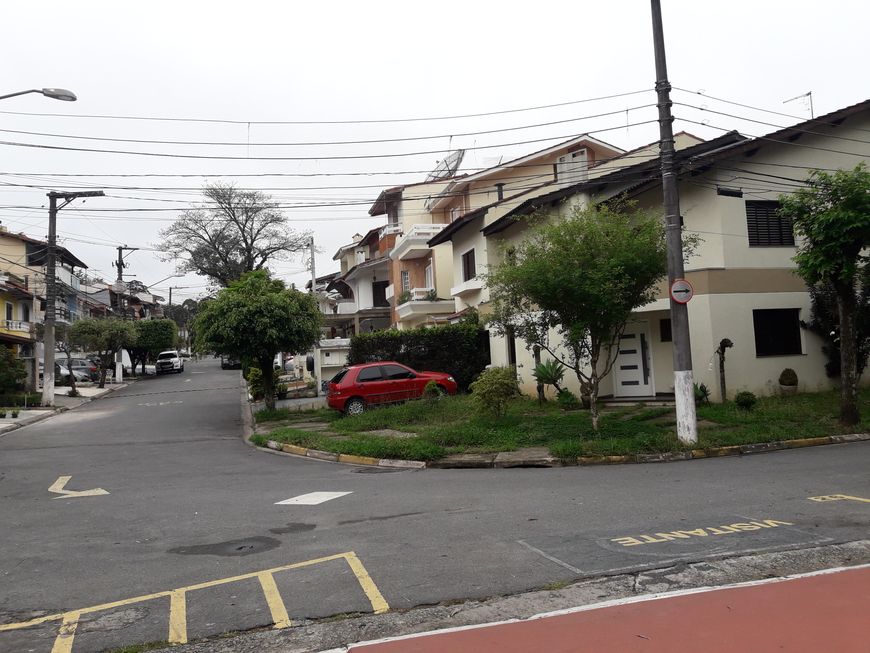 Casa de Condomínio na Rua Nossa