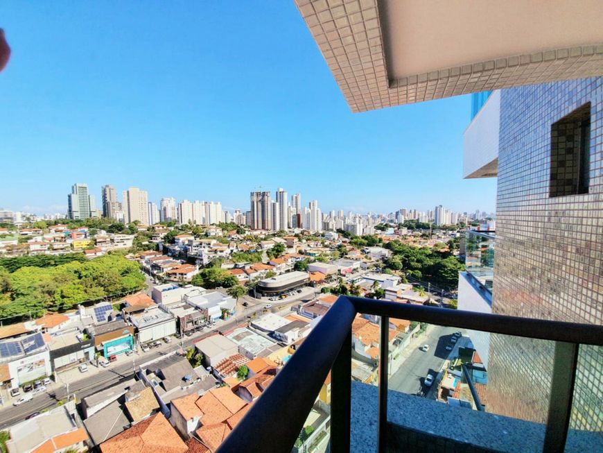 Apartamento na Alameda das Cajazeiras, 169, Caminho Das Árvores em