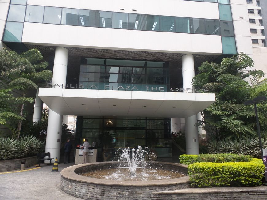 Sala Comercial na Alameda Santos, 455, Cerqueira César em São Paulo