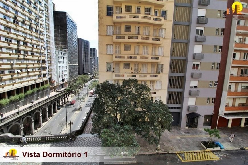 Apartamento na Rua Duque de Caxias, 1361, Centro Histórico em Porto
