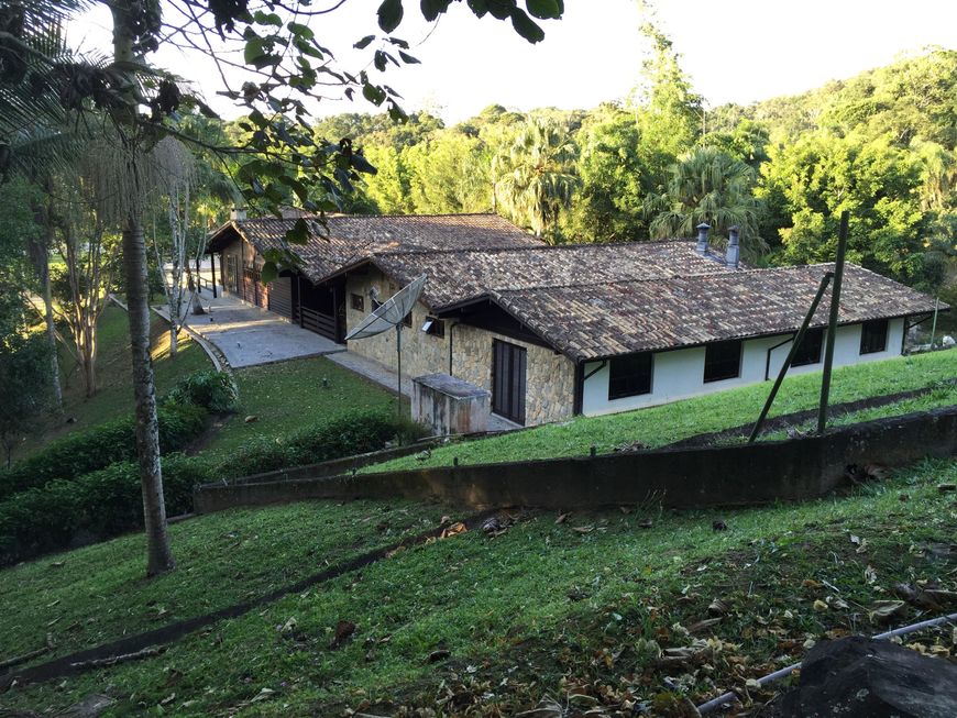 Chácara na Estrada Cachoeira do França, 20, Barra Mansa em Juquitiba, por R 3.250.000 Viva Real Chácara na Estrada Cachoeira do França, 20, Barra Mansa em Juquitiba, por R 3.250.000 Viva Real