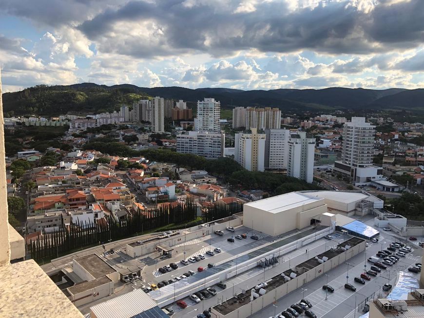 Apartamento na Avenida Nove de Julho,