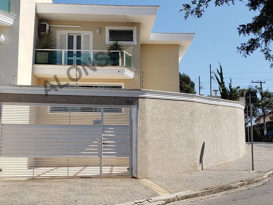 Casa na Rua Professor Wlademir Pereira, 181, Vila Sao Francisco em São