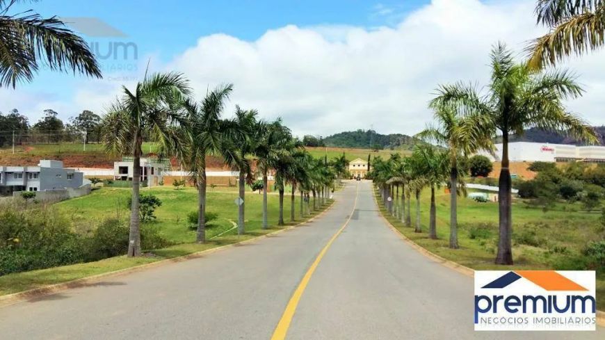 Casa de Condomínio na Alameda das Quaresmeiras, Condomínio Vale das