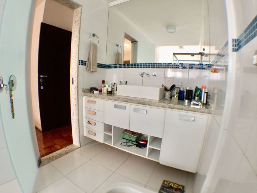 Apartamento na Alameda Lorena, 333, Jardim Paulista em São Paulo, por R