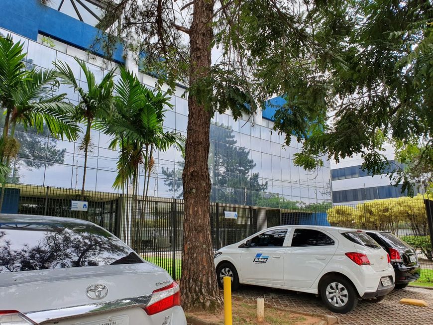 Sala Comercial na Alameda Araguaia, Alphaville Industrial em Barueri