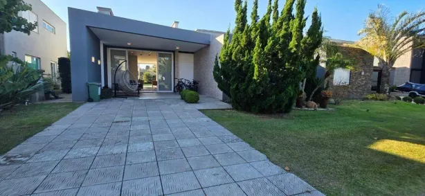 Casa com 4 Quartos à venda, 224m² no Remanso, Xangri-lá