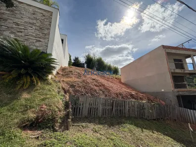 Lote/Terreno à venda, 439m² no Salvaterra, Juiz de Fora