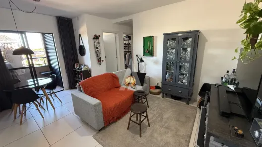 Apartamento com 2 Quartos à venda, 73m² no Anita Garibaldi, Joinville