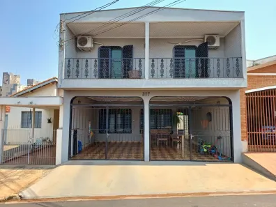 Casa com 3 Quartos à venda, 229m² no Presidente Médici, Ribeirão Preto