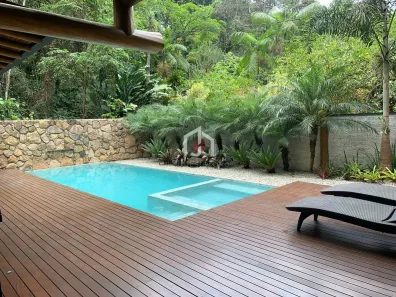 Casa com 5 Quartos à venda, 480m² no Prumirim, Ubatuba