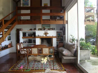 Casa com 4 Quartos para alugar, 350m² no Vila Santo Antônio, Cotia