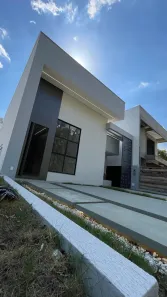 Casa com 3 Quartos à venda, 178m² no Ponta Negra, Manaus