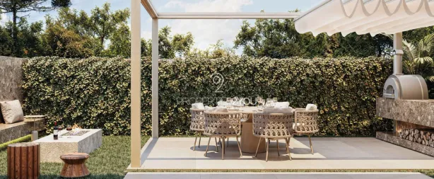 Casa com 3 Quartos à venda, 202m² no Campo Comprido, Curitiba