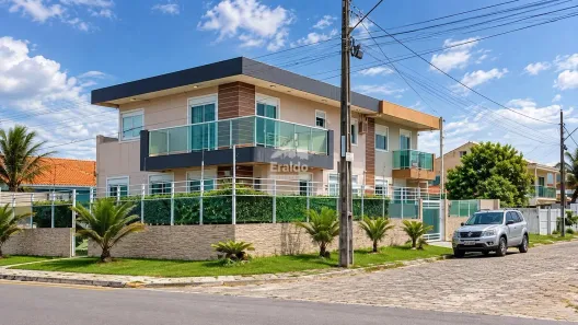 Sobrado com 3 Quartos à venda, 138m² no Florida, Matinhos