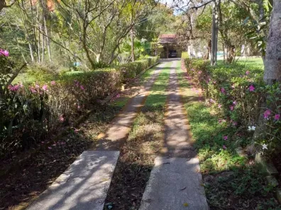 Fazenda/Sítio com 3 Quartos à venda, 200m² no Freitas, São José dos Campos