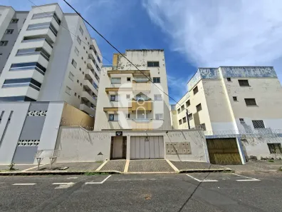 Apartamento com 2 Quartos para alugar, 60m² no Santa Mônica, Uberlândia