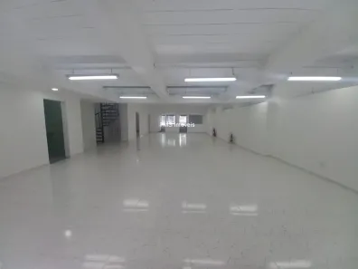Ponto Comercial para alugar, 267m² no Alphaville Industrial, Barueri