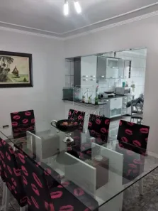 Sobrado com 2 Quartos à venda, 219m² no Jardim Santo André, Santo André