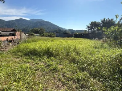 Lote/Terreno à venda, 4m² no Rodeio 12, Rodeio