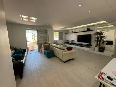 Apartamento com 3 Quartos à venda, 145m² no Carvoeira, Florianópolis