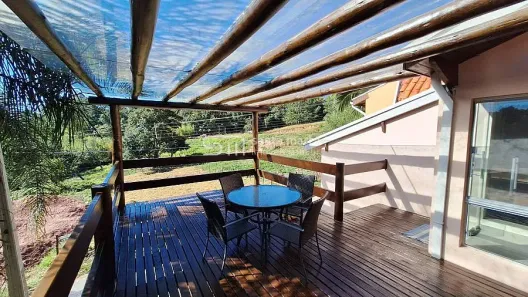 Sobrado com 2 Quartos à venda, 190m² no , Cunha