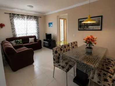 Apartamento com 2 Quartos para alugar, 73m² no Aririú, Palhoça