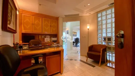 Sala Comercial à venda, 44m² no Praia de Belas, Porto Alegre